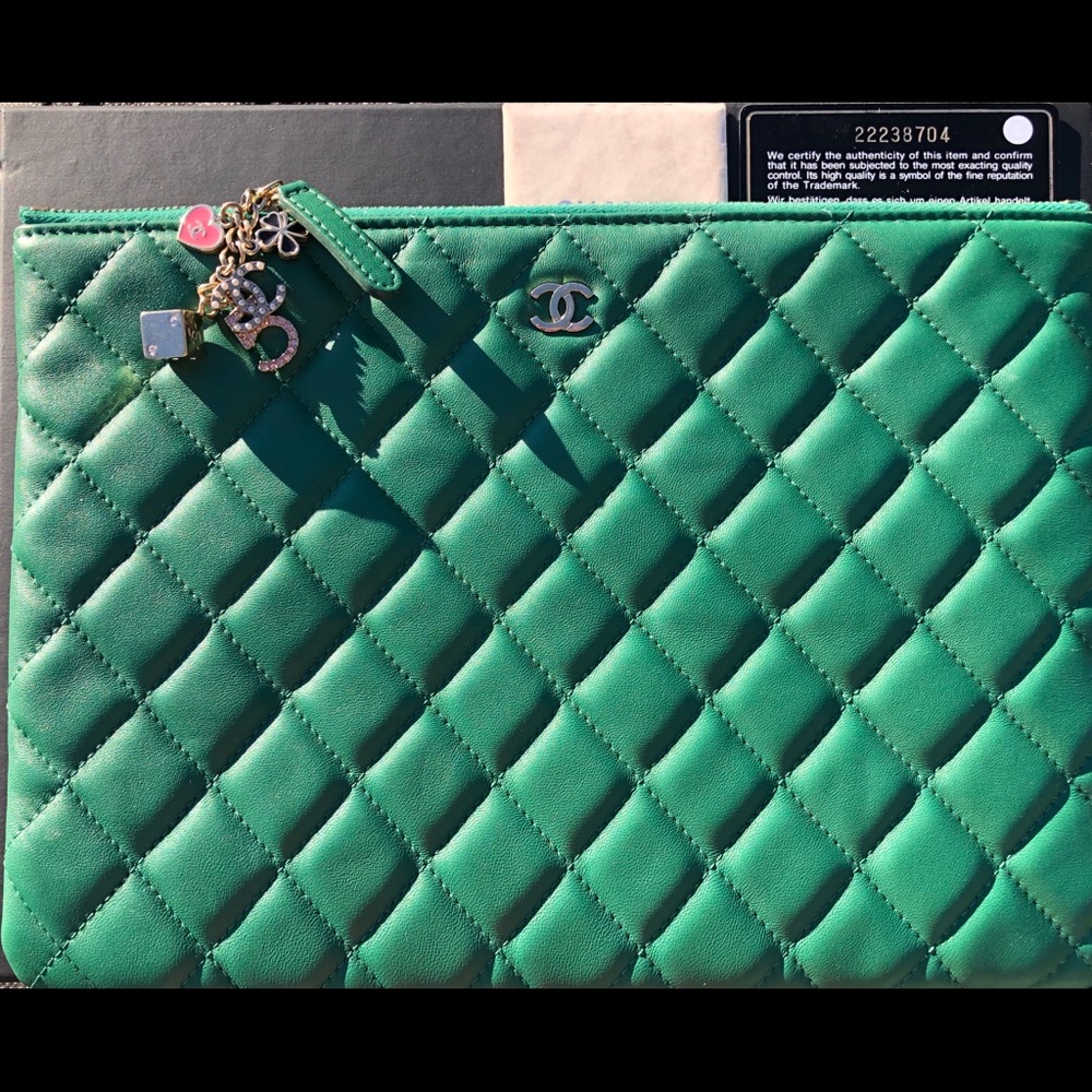 Chanel green Lambskin quilted clutch with Charm